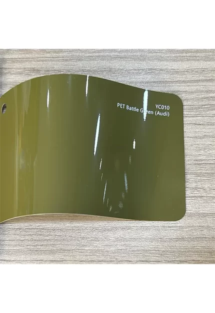 PET Battle Green (Audi) YC010