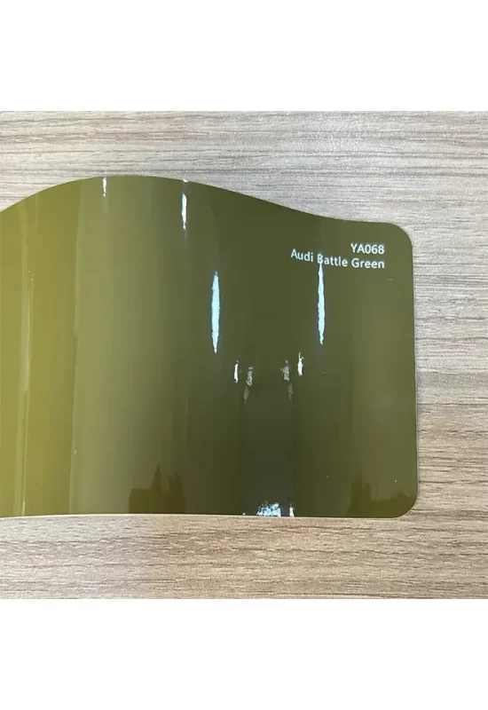 Audi Battle Green YA068